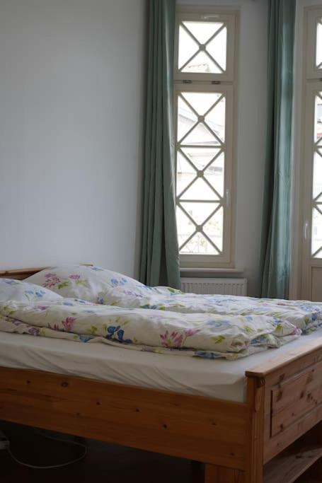 Schoene Ferienwohnung Mit Zwei Schlafzimmern 크베들린부르크 외부 사진