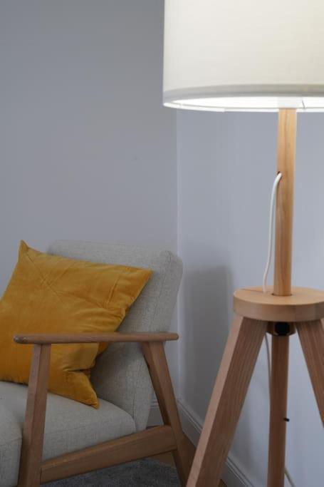 Schoene Ferienwohnung Mit Zwei Schlafzimmern 크베들린부르크 외부 사진