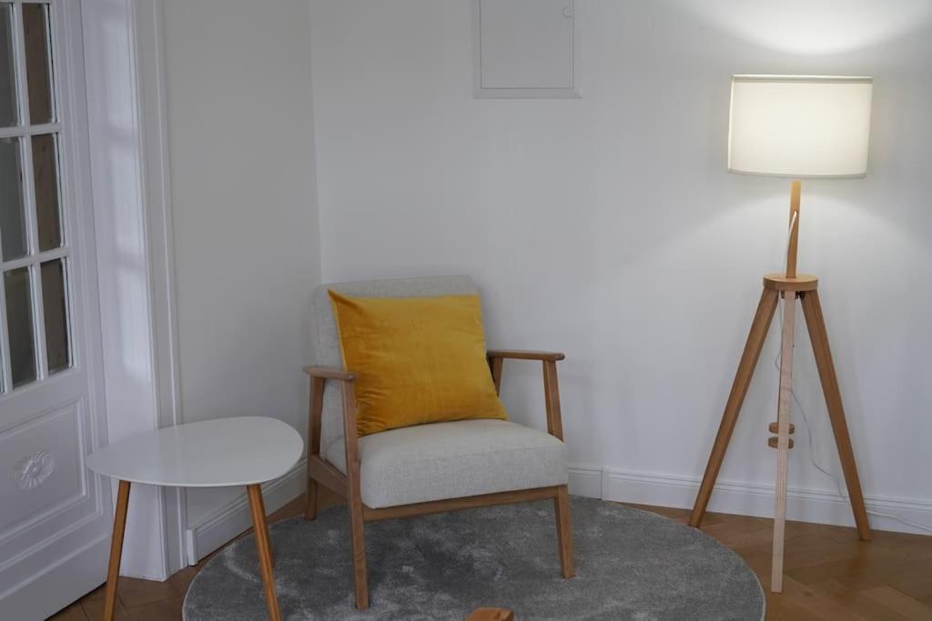 Schoene Ferienwohnung Mit Zwei Schlafzimmern 크베들린부르크 외부 사진