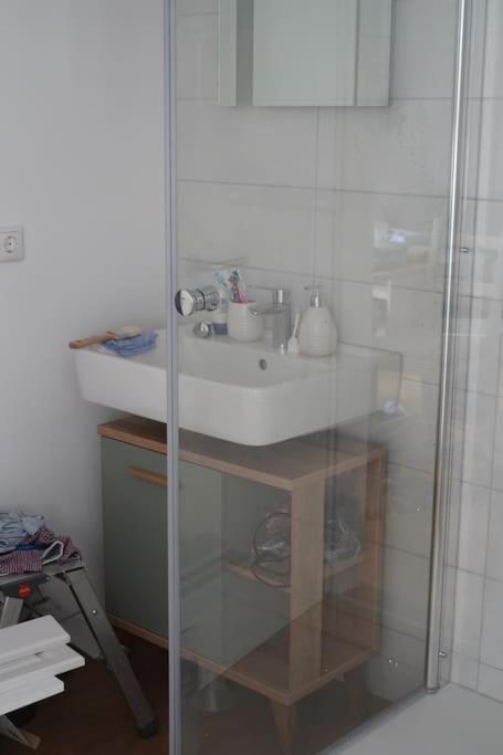 Schoene Ferienwohnung Mit Zwei Schlafzimmern 크베들린부르크 외부 사진